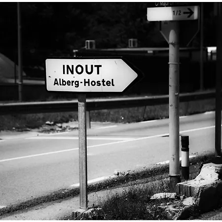 Inout-3